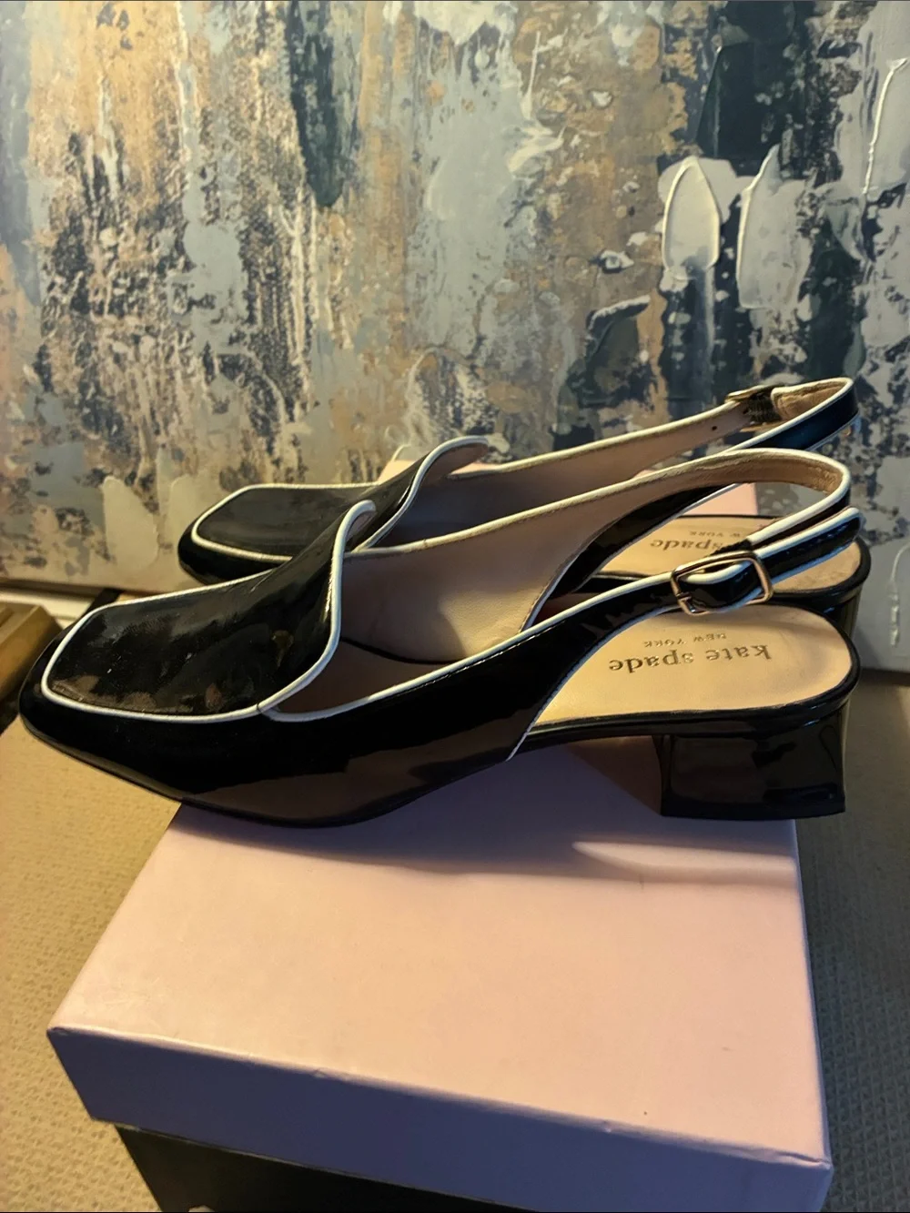 EUC !Kate Spade  Black Patent Leather Slingback Sabina Loafers w/ Gold Size 7M